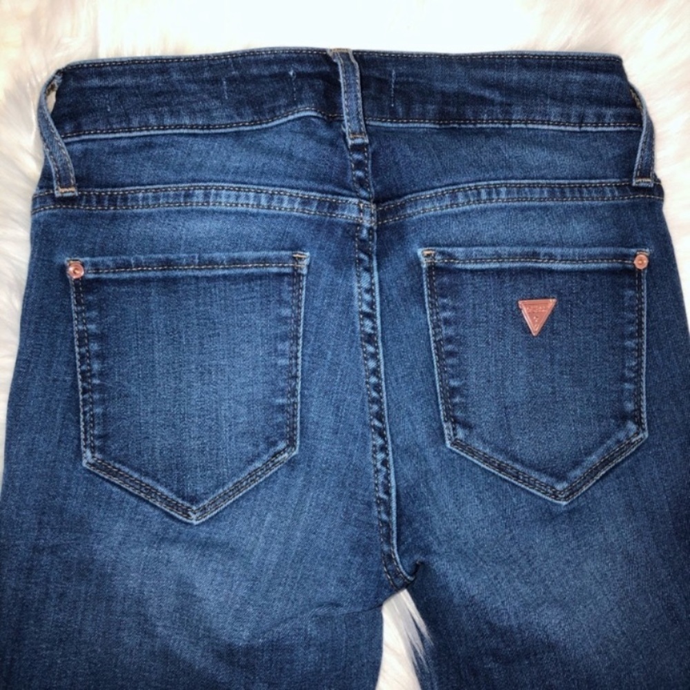 GUESS Jean Capris - Picture 6 of 6